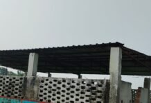 अधूरा कूड़ा घर, ग्रामीणों को नहीं मिल रहा लाभ:संक्रामक बीमारियों का खतरा बढ़ा, सेमरा के ग्रामीण परेशान