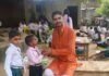 स्कूल में बच्चों ने लगाए पौधे:पर्यावरण संरक्षण का संकल्प लिया, प्रबंधक बोले- पेड़ ही जीवन का आधार