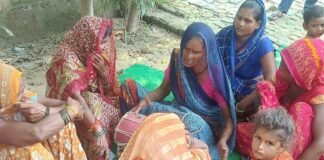 जमुनहा में नुक्कड़ नाटक से पोषण का संदेश:जन्म के एक घंटे में स्तनपान और 6 माह तक सिर्फ मां का दूध देने की दी जानकारी