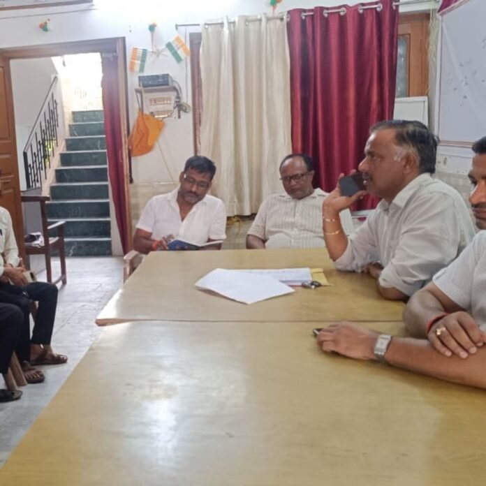 1789479795_df583252-3575-43b5-a749-65633aa31e8d_1789469440469.jpg
