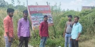 गौर ब्लॉक के सलादीपुर में जल निगम की पाइपलाइन टूटी:बभनान-हरैया मार्ग पर पानी की बर्बादी, ग्रामीणों ने अधिकारियों से शिकायत की