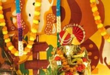 श्रावस्ती में पंडालों में विराजे बप्पा:गणेश महोत्सव के दूसरे दिन भक्ति गीतों से गूंजे पंडाल, ऋद्धि-सिद्धि के साथ हुई पूजा