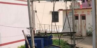 लेहरा स्टेशन में खुला ट्रांसफार्मर:ग्रामीणों ने बिजली विभाग से सुरक्षा जाली लगाने की मांग की