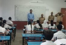 भवानीगंज पुलिस की CPU टीम ने चलाया जागरूकता अभियान:इंटरनेशनल स्कूल में बच्चों को बताए यातायात नियम और नशे से दूर रहने के तरीके
