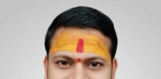 महराजगंज सड़क-हादसे में घायल कथावाचक की डेढ़ माह बाद मौत:लखनऊ में इलाज के दौरान तोड़ा दम, एक साल की बेटी के सिर से उठा पिता का साया