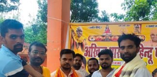 बसूली में बैद्यनाथ धाम के पदयात्रियों का सम्मान:अखिल भारतीय हिंदू परिषद ने राहुल और अरविंद चौधरी को सराहा