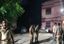 महिला और दो बच्चों के शव नाले में मिले:महराजगंज में कल शाम से थे लापता, डूबने से मौत की आशंका