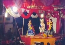 जमुनहा बाजार में गणेश चतुर्थी पर सजी झांकी:लखीमपुर के कलाकारों ने मन मोहा, देर रात तक जुटी रही भीड़