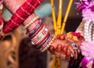 महाराष्ट्र में शादी के कार्ड पर जन्मतिथि लिखना होगा अनिवार्य