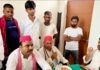सपा-नेता ने बिजली सुधार के लिए सौंपा ज्ञापन:उररेहवा और जमुनहा पावर हॉउस में जर्जर व्यवस्था और आधारभूत ढांचे की कमी दूर करने की मांग