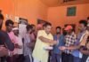 भारत-नेपाल सीमा पर पीएम मोदी का जन्मदिन दीप जलाकर मनाया:नगर पंचायत अध्यक्ष सुनील अग्रहरि ने दी बधाई, पूरे नगर में दिखा उत्साह का माहौल