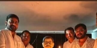 पीएम मोदी का जन्मदिन मनाया:पकड़ीहवा में 'सेवा संकल्प अभियान' के तहत दीप जलाकर की कामना