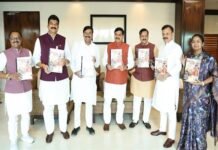 मुख्यमंत्री डॉ. यादव ने किया विकास की गाथा अभ्युदय सारंगपुर का विमोचन