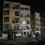 इजरायल पर ईरान का कहर, बैलिस्टिक मिसाइलों से हमला, 100 से ज्यादा घायल