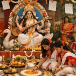 उत्तर भारत से कितनी अलग होती है बंगाल की सरस्वती पूजा? परंपराओं का अंतर समझिए