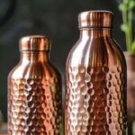 तांबे या ग्लास की बोतल, पानी पीना किसमें ज्यादा फायदेमंद है? जानिए यहां