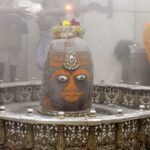 महाकाल की भस्म आरती के समय महिलाओं को क्यों करना पड़ता है घूंघट? जानें वजह