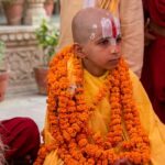 बलिया में 11 साल के शौर्य बने महंत, कौन हैं नन्हे मठाधीश?