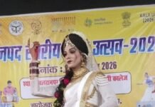 बलरामपुर में जिला स्तरीय कला उत्सव:सीएमएस गर्ल्स डिग्री कॉलेज में छात्रों ने दिखाई प्रतिभा