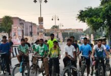 बस्ती में राष्ट्रीय खेल दिवस पर साइकिल रैली-कुश्ती प्रतियोगिता:100 से ज्यादा खिलाड़ियों ने निकाली रैली, 82 पहलवानों ने आजमाए दांव-पेच