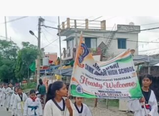 पनियरा में ताइक्वांडो खिलाड़ियों ने निकाली जागरूकता रैली:आत्मरक्षा के प्रति लोगों को किया जागरूक