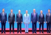 SCO फोटो को लेकर विवाद, पाकिस्तान ने मोदी समेत कई नेताओं को तस्वीर से हटाया News Desk