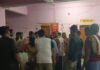 मल्हीपुर में 18 साल की युवती को सांप ने काटा:हालत बिगड़ने पर बहराइच के हायर सेंटर भेजा गया