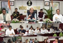 विश्वविद्यालयों की गुणवत्ता और छात्र संख्या बढ़ाने पर जोर, राज्यपाल डेका ने बताई प्राथमिकता News Desk