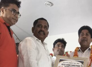 सीखरपुर मेंएक शाम भारत के शहीदो के नाम:एकता सेवा संस्थान ने जेके पैलेस में किया आयोजन, देशभक्ति का संदेश