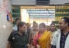 बलरामपुर में बाहर की दवा लिखने पर डॉक्टर को फटकार:महिला आयोग की उपाध्यक्ष से इलाज के नाम पर वसूली की शिकायत