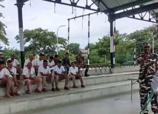 SSB जवानों को सीमा सुरक्षा के लिए ऑपरेशनल तैयारी:बलरामपुर में 09वीं वाहिनी SSB ने ड्यूटी के दौरान सतर्कता का महत्व बताया