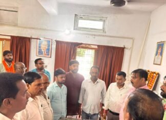 कप्तानगंज में BJP ने संगठन मजबूत करने पर किया मंथन:आगामी कार्यक्रमों और बूथ स्तर तक संगठन को मजबूत करने पर हुई चर्चा