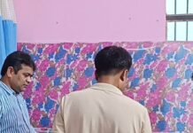 श्रावस्ती में अनियंत्रित होकर पलटी बाइक:युवक गंभीर घायल, प्राथमिक उपचार के बाद बहराइच रेफर