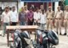 बस्ती नगर पुलिस ने चोरी की घटना का किया खुलासा:7 मोबाइल, 7,700 रुपये और घटना में इस्तेमाल 2 बाइक बरामद