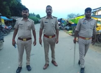 Santaliya Border Police Drive, Hemant Chaudhary Inspects Vehicles