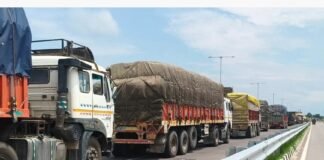 Sonauli Border News | Nepal Custom Pressure & Traffic Jam Updates