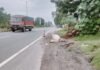 Basti NH-27 Accident | Car Hits Cow Near Shankarpur Village