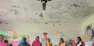 बेलवा विनोहनी में आंगनबाड़ी कार्यकत्रियों ने मनाई जन्माष्टमी:बच्चों को श्रीकृष्ण के बाल स्वरूप और पर्व के महत्व की जानकारी दी गई