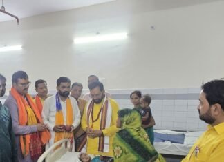 विधायक सुभाष त्रिपाठी के जन्मदिन पर रक्तदान:कार्यकर्ताओं ने 20 यूनिट ब्लड डोनेट किया, बोले- जरूरतमंद की जान बचेगी