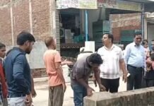 जमुनहा में जलभराव पर PWD का त्वरित एक्शन:अफसरों ने किया स्थलीय निरीक्षण, ग्रामीणों को जल्द मिलेगी राहत