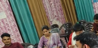 आयुष्मान आरोग्य मंदिरों की समीक्षा, सुधार के निर्देश दिए:सीएचओ बैठक में बीपीएम ने जांची प्रगति, अधीक्षक ने दिए निर्देश