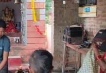 ग्वालियर ग्रांट में श्रीकृष्ण जन्माष्टमी की तैयारियां जोरों पर:रेहटा ब्लॉक के गांव में मंदिर सजने लगे, ग्रामीणों में उत्साह