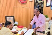 बलरामपुर नगर पालिका अध्यक्ष ने की जनसुनवाई:सुनीं नगरवासियों की समस्याएं, अधिकारियों को समयबद्ध और पारदर्शी समाधान के निर्देश दिए