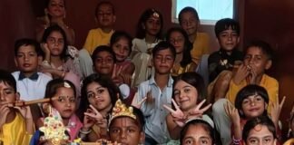 एडी एकेडमी में धूमधाम से मनाई गई श्रीकृष्ण जन्माष्टमी:बस्ती के धरमूपुर विद्यालय में बच्चों ने प्रस्तुत किए सांस्कृतिक कार्यक्रम, राधा-कृष्ण की झांकियों ने मोहा मन