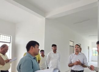 देवरीखेरा में 12.60 करोड़ की महिला आईटीआई का निरीक्षण:75 फीसदी काम पूरा, डीएम ने कहा- रफ्तार बढ़ाएं, जल्द शुरू हों कक्षाएं