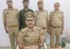 अंतरजनपदीय शातिर अपराधी अवैध पिस्टल और कारतूस के साथ गिरफ्तार:बस्ती, अयोध्या और गोंडा में 12 केस दर्ज, पल्सर बाइक भी मिली