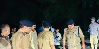 बहराइच में मंगलसूत्र लूट का 24 घंटे में खुलासा:मुठभेड़ में एक आरोपी के पैर में लगी गोली; साथी बाइक लेकर फरार, छीना मंगलसूत्र और तमंचा बरामद