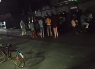 Shravasti Bike Accident | Bhinga Road Collision Injures Three; Trauma Center