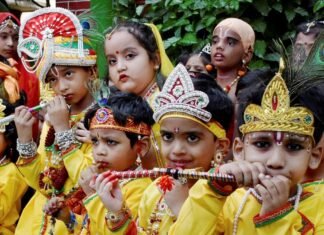 श्रावस्ती के सिसवारा बाजार में जन्माष्टमी की तैयारियां पूरी:कलाकार करेंगे लीलाओं का मंचन, कार्यक्रम को लेकर श्रद्धालुओं में दिख रहा उत्साह