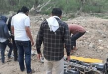 श्रावस्ती में तेज रफ्तार बोलेरो ने बाइक सवार को मारी:जानकी नगर चौराहे पर हादसा, बाइक चालक गंभीर घायल; आरोपी फरार